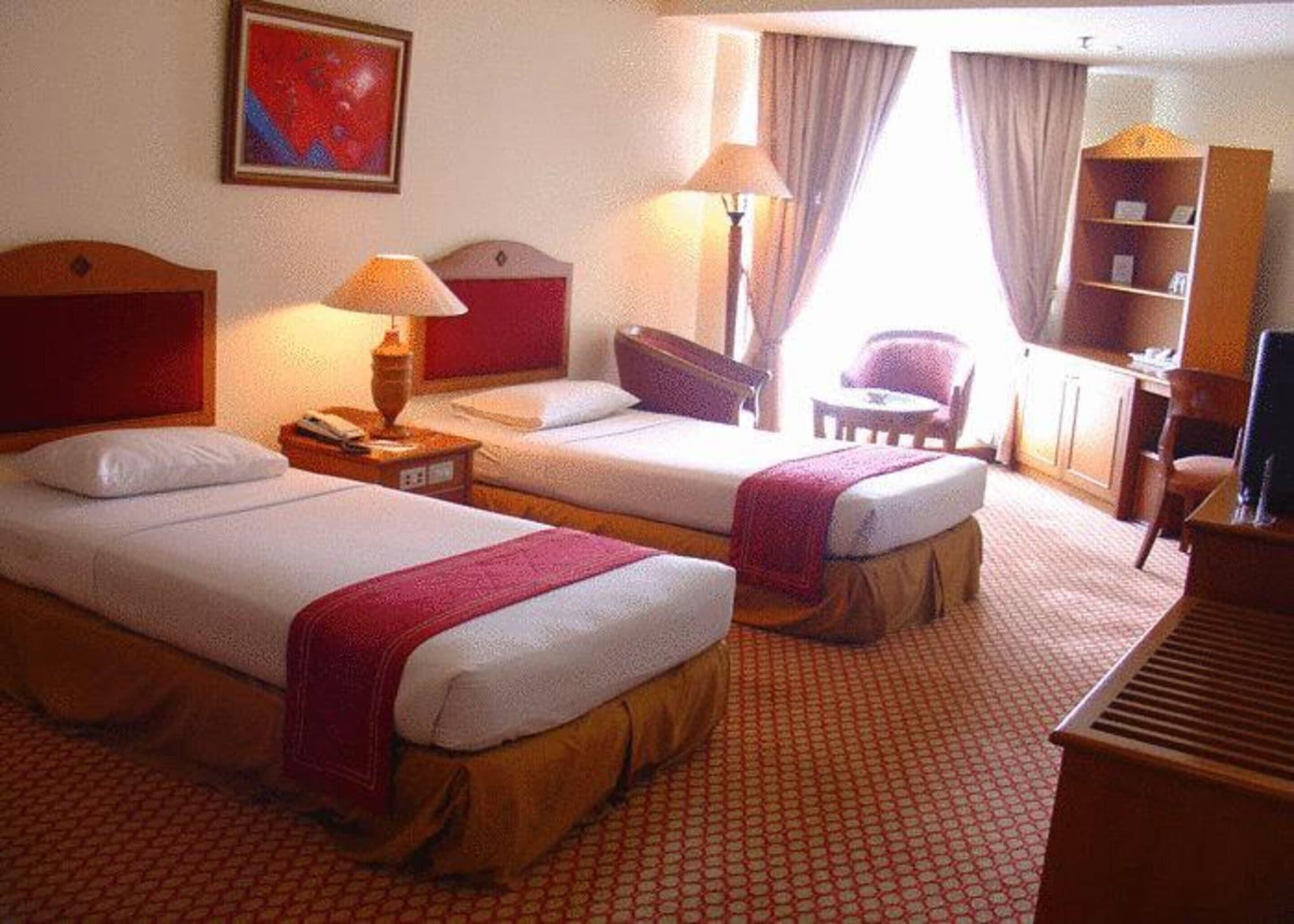 Hotel Bidakara Jakarta Exteriör bild