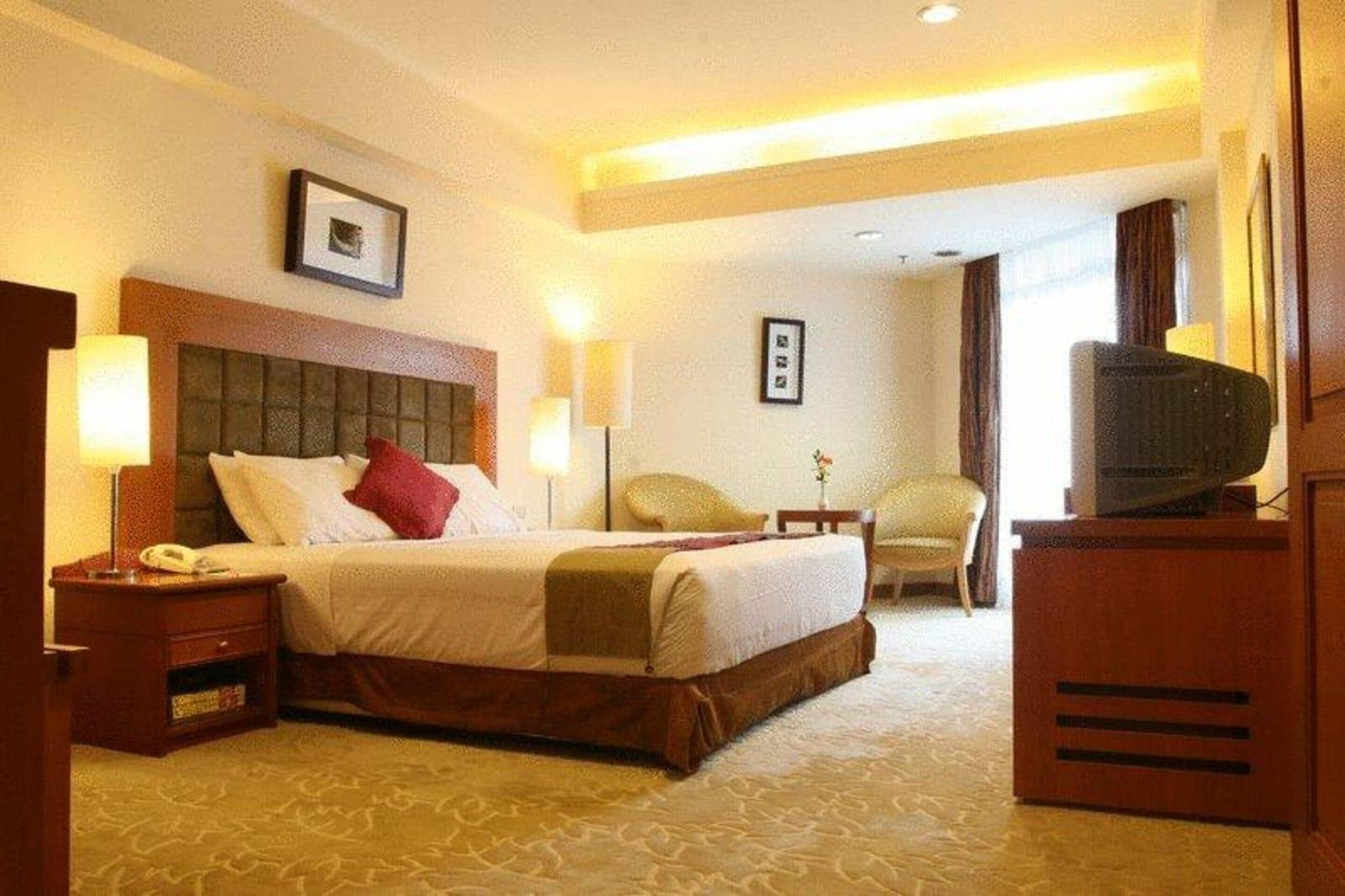 Hotel Bidakara Jakarta Exteriör bild