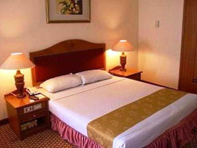 Hotel Bidakara Jakarta Exteriör bild