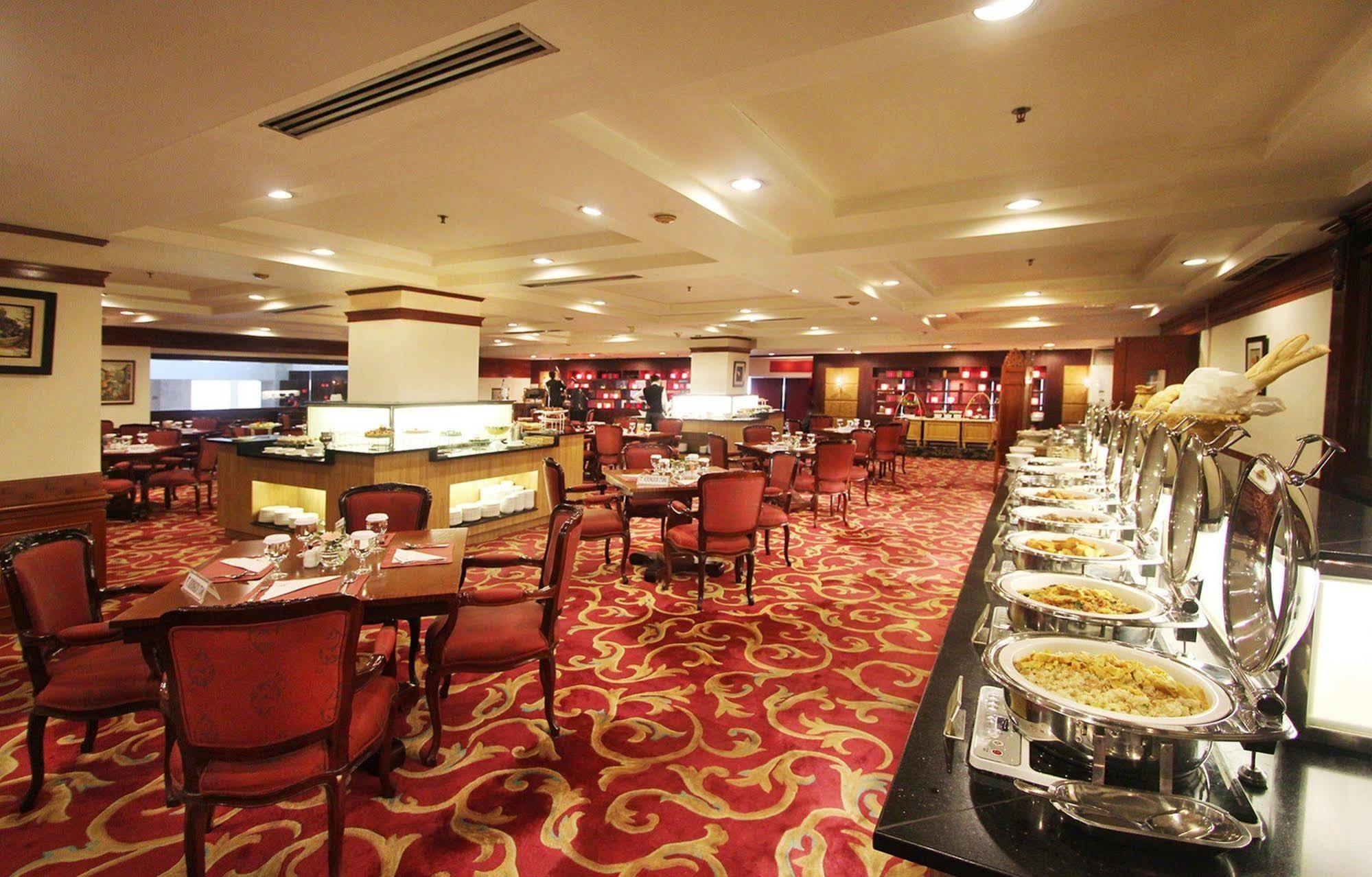 Hotel Bidakara Jakarta Exteriör bild